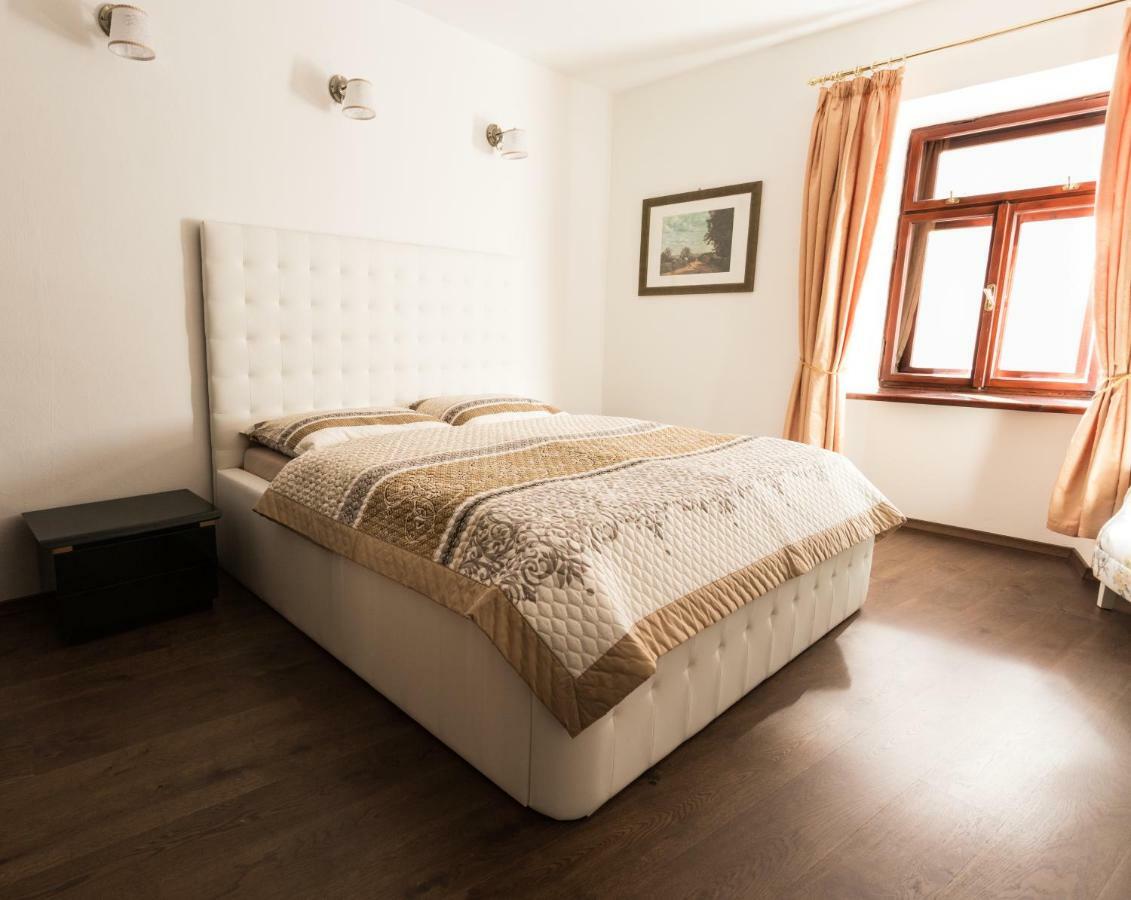 Apartman Pri Lyceu Banska Stiavnica Ngoại thất bức ảnh