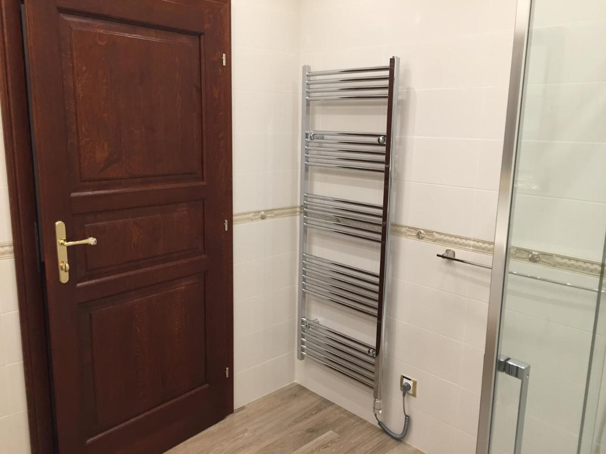 Apartman Pri Lyceu Banska Stiavnica Ngoại thất bức ảnh